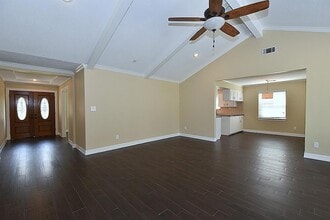 Building Photo - 2410 Del Norte St