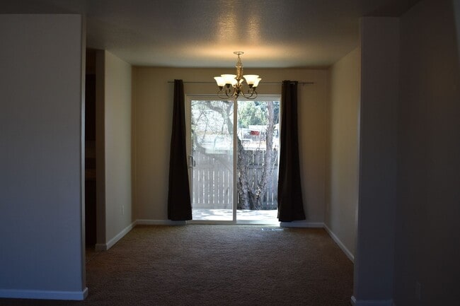 Building Photo - Large 4 bedroom two story home located on a dead end st.