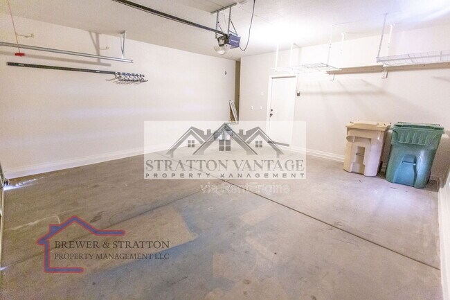 Building Photo - 3533 W Sousa Ct