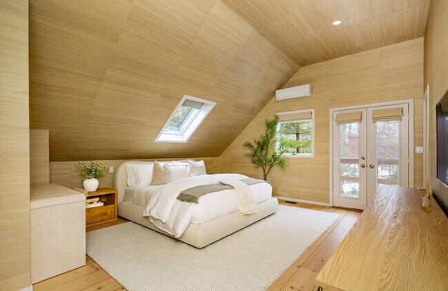 Building Photo - 97 Swamp Rd