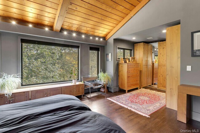 Building Photo - 16 Old Wagon Rd