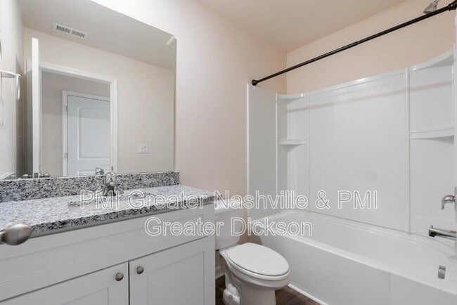 Building Photo - 404 Masters Way