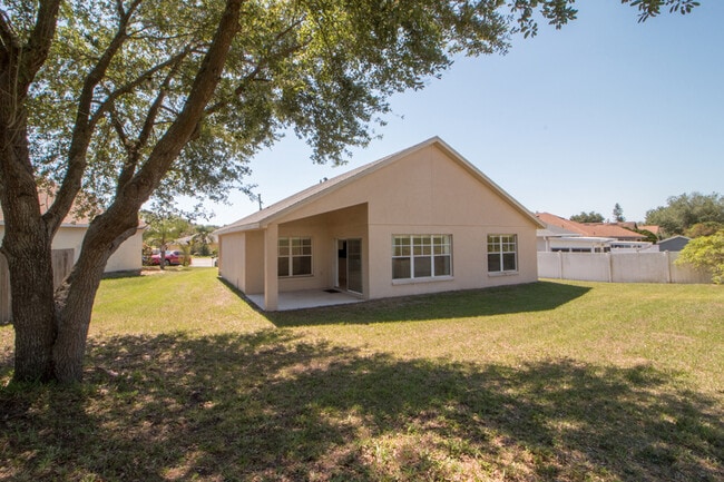 Building Photo - 661 Berwick Dr