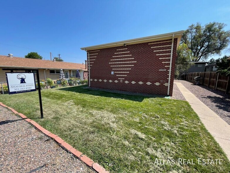 Building Photo - 3790 Owens St