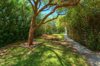 Building Photo - University Lee Apartments