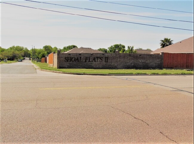 Building Photo - 301 Panther Way