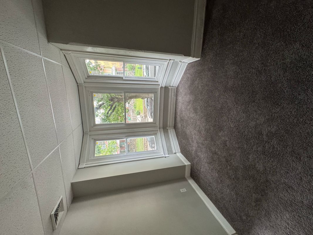 Building Photo - 241 N 4th St