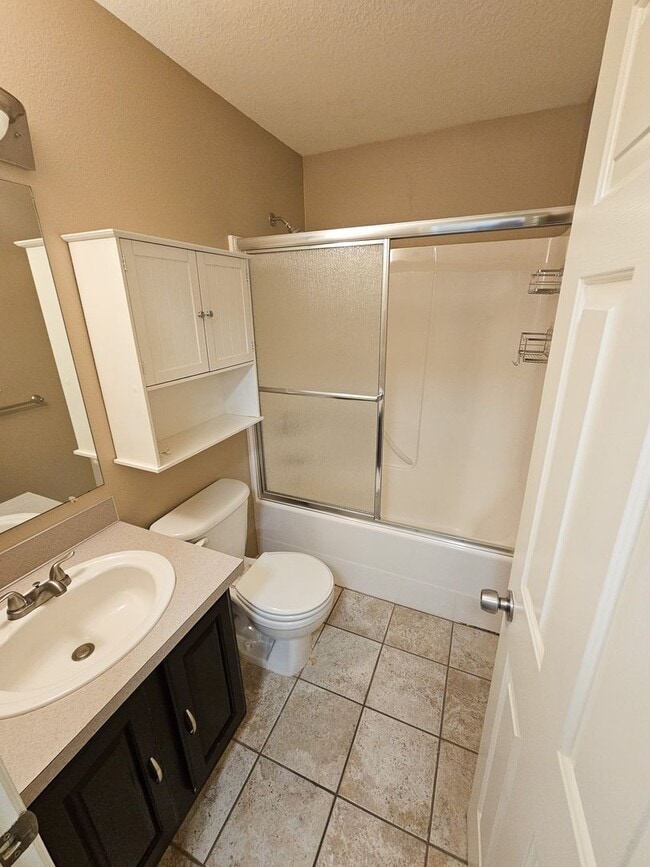 Building Photo - 703 Sitka Deer Ct NW