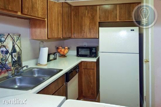 Building Photo - 1200 Sunrise Rd