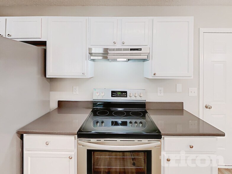 Building Photo - 3400 Futura Ln