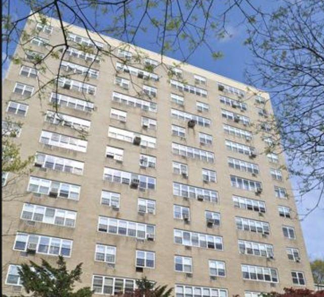 Primary Photo - 1 bedroom in BRONX NY 10463