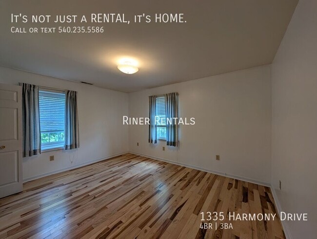 Building Photo - 1335 Harmony Dr