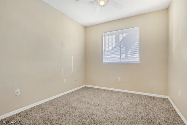 Building Photo - 6321 Aragon Way