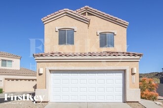 Building Photo - 22022 N 29th Dr