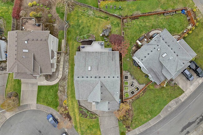 Building Photo - 7708 81st Pl NE