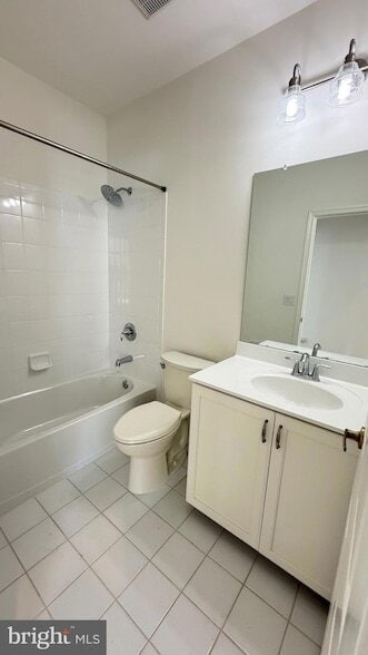 Building Photo - 49 Wagon Wheel Ln