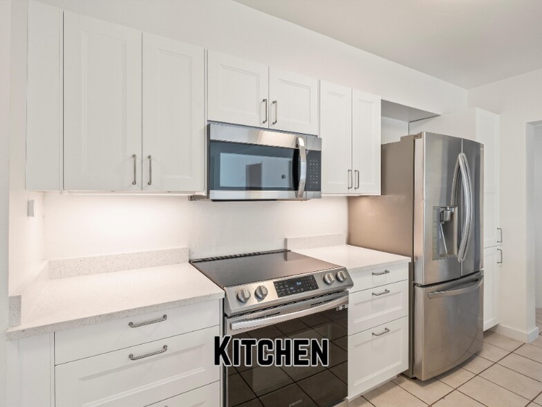 Building Photo - 4120 E 4th St