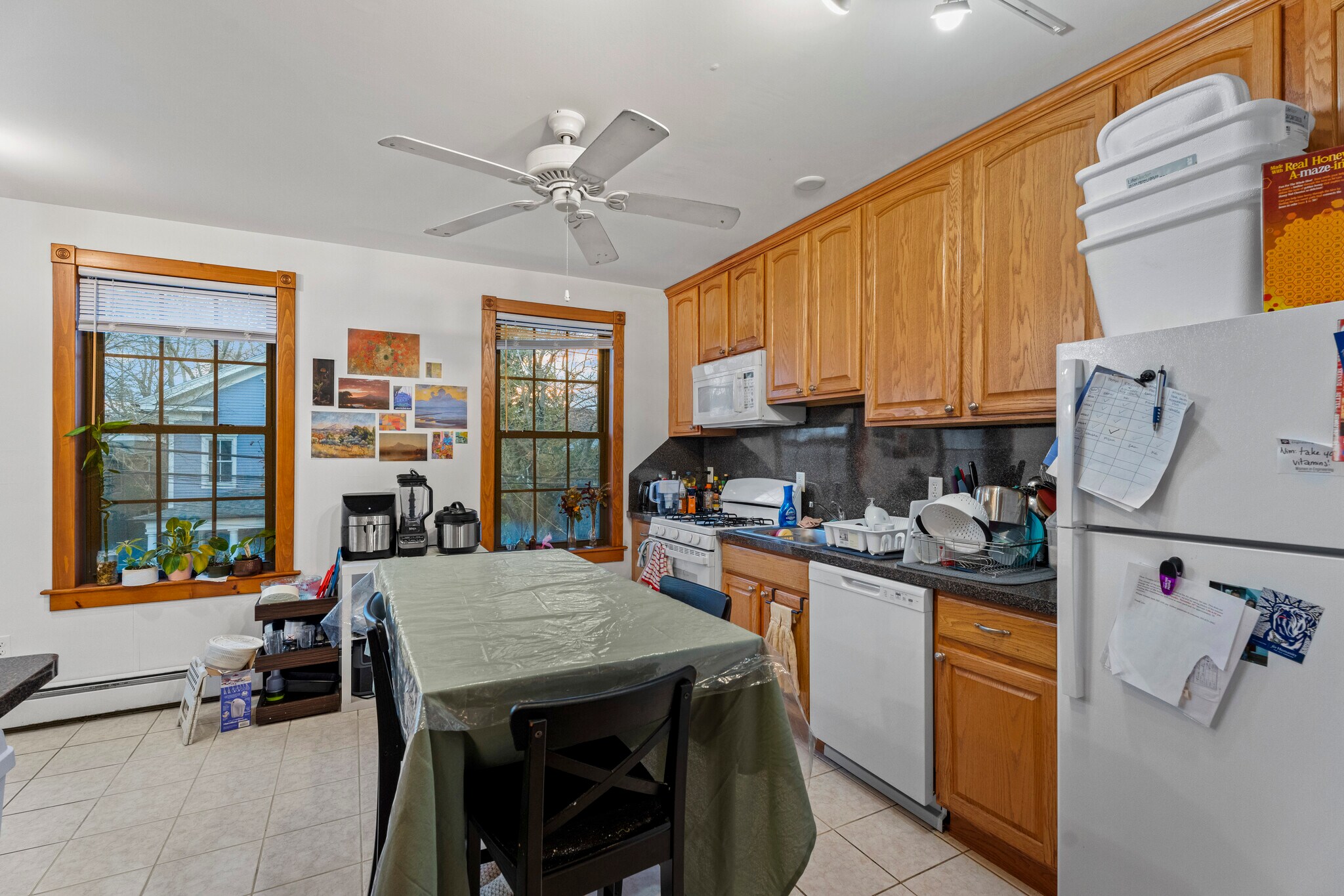 Building Photo - 35 Eld St