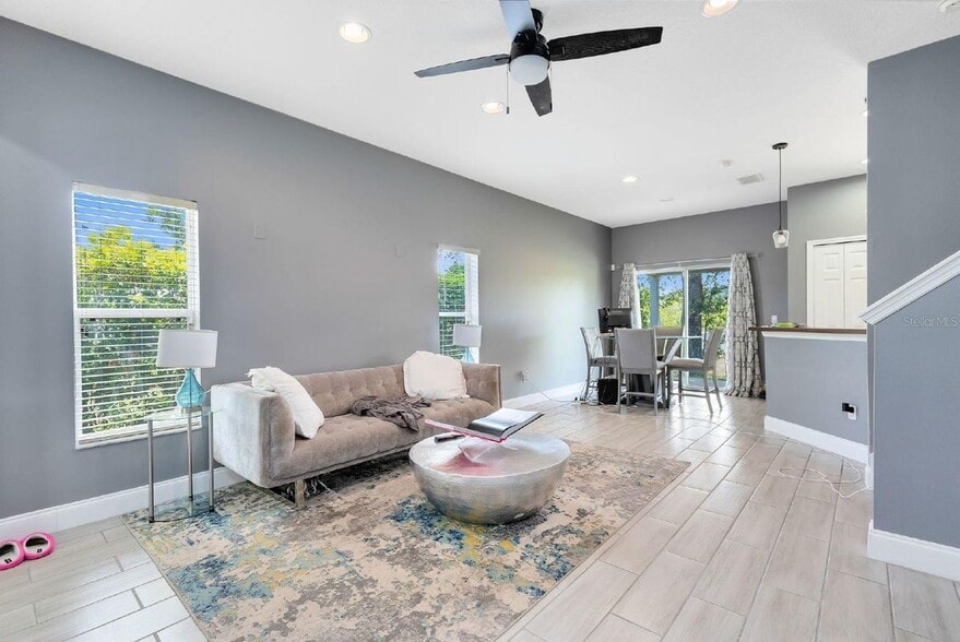 Building Photo - 3891 Clubside Pointe Dr