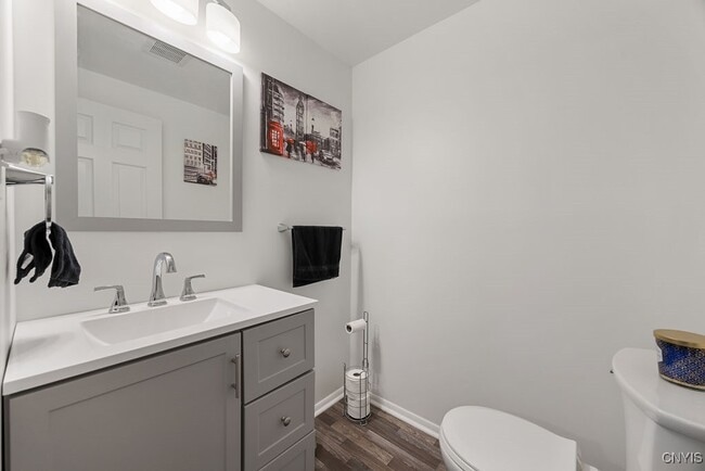 Building Photo - 4632 Emblem Cir