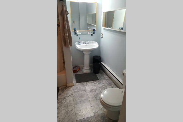 Roomy bathroom with pedestool sink - 629 North Bodine Street