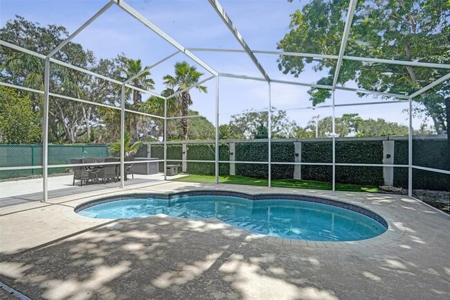 Building Photo - 5056 NW 95th Dr