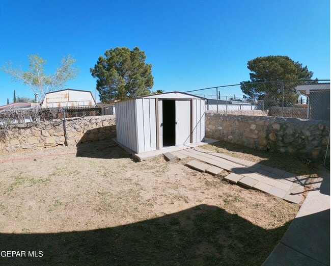 Building Photo - 2241 Seagull Dr