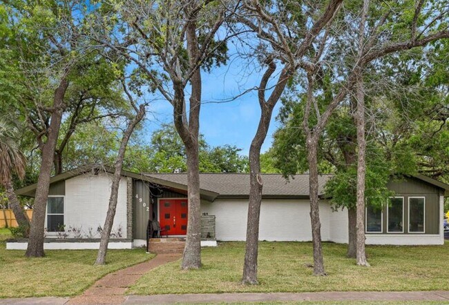 Primary Photo - 4902 N Braeswood Blvd