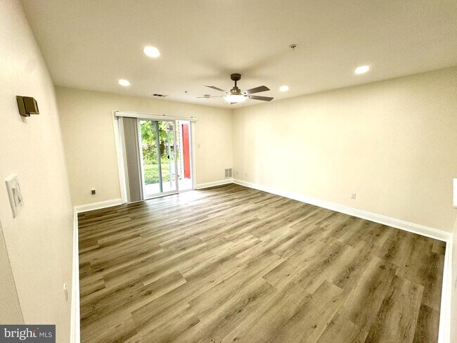Building Photo - 1142 Windemere Ct