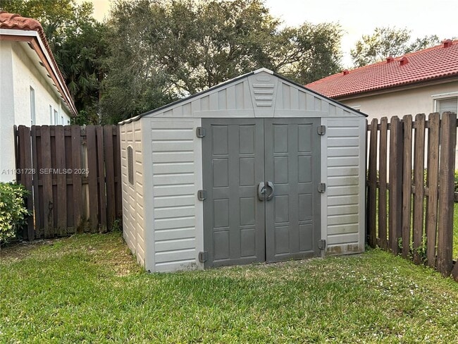 Building Photo - 16120 Opal Creek Dr