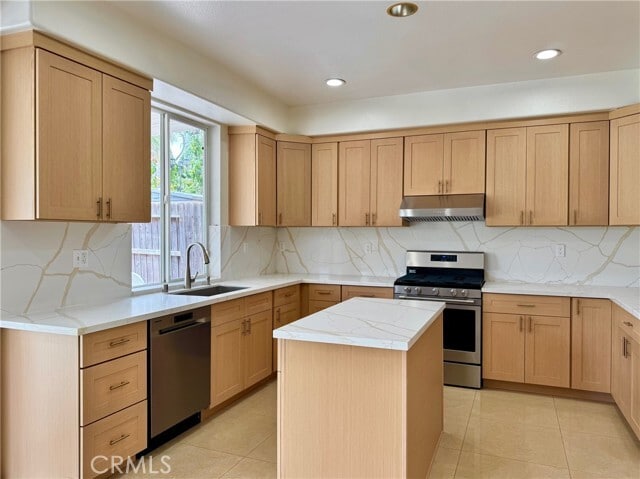 Building Photo - 8411 Sparton Ave