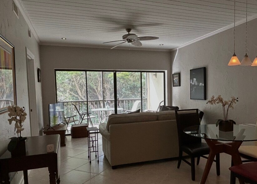 Living Room - 3321 Olympic Dr