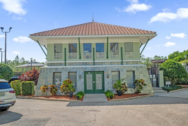 Building Photo - 14525 Damai Ln