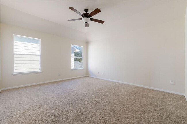 Building Photo - 2403 Branum Dr
