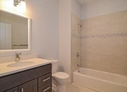 Building Photo - 170 W Broadway