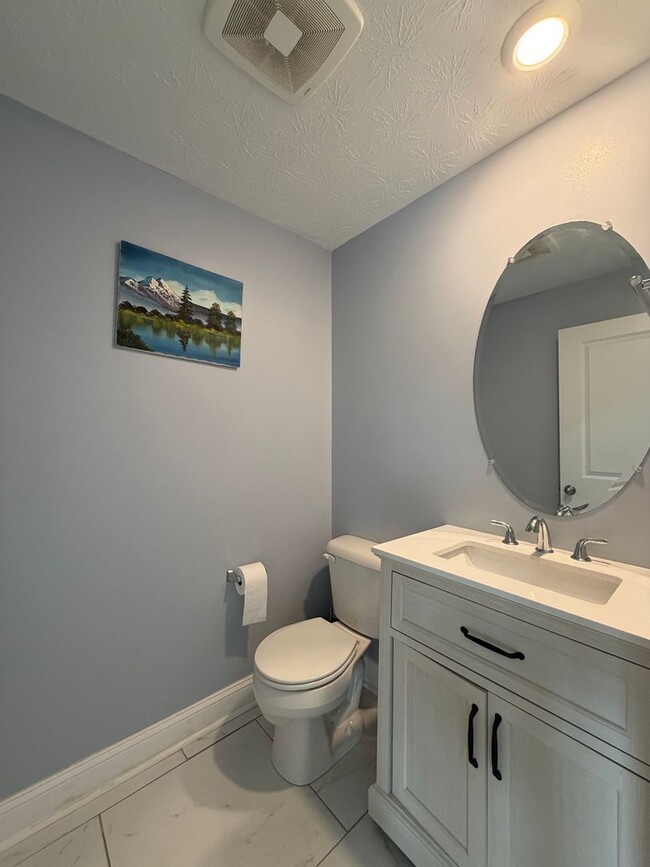 Building Photo - 4266 Tingle Dr