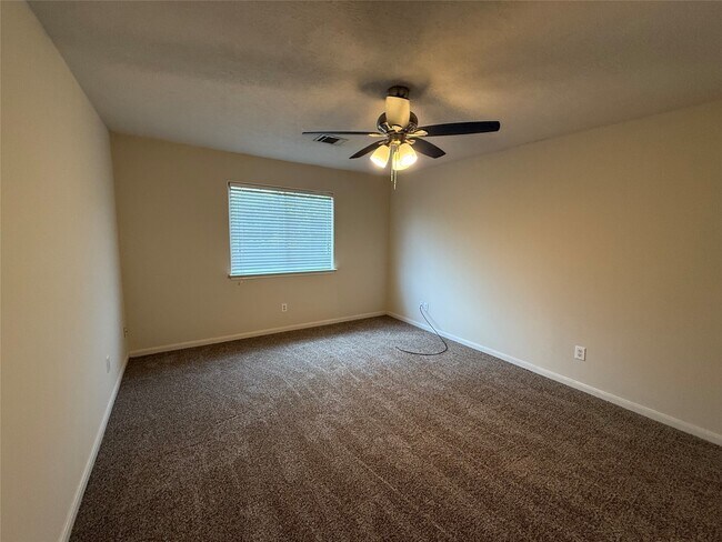 Building Photo - 4918 Comal River Loop