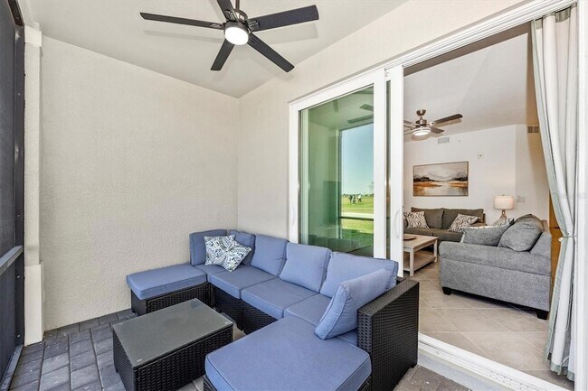 Building Photo - 12550 Galapagos Ct