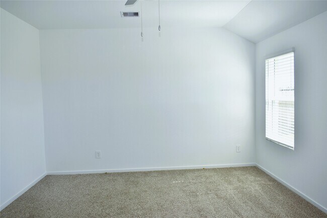 Building Photo - 27307 Azure Fls Dr