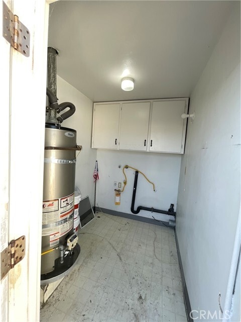 Building Photo - 1024 Main St