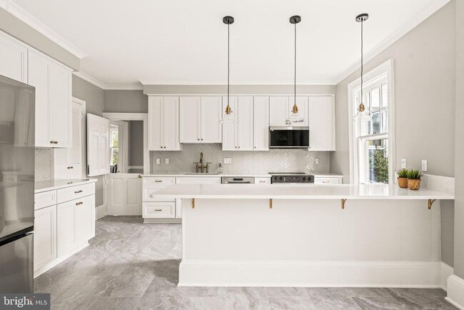 Building Photo - 3408 Wessynton Way