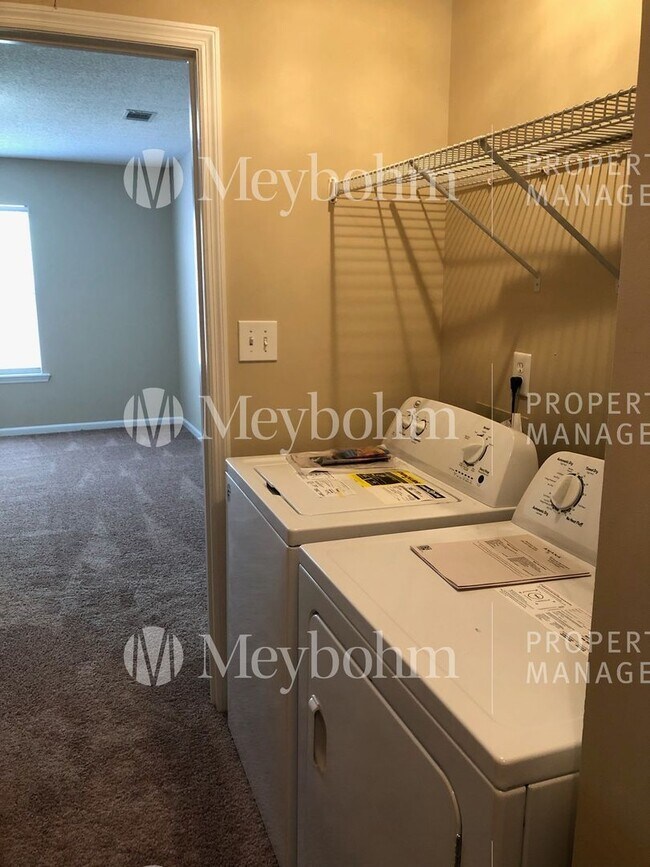 Building Photo - 714 Legacy Court