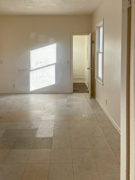 Building Photo - 278 Avenue A