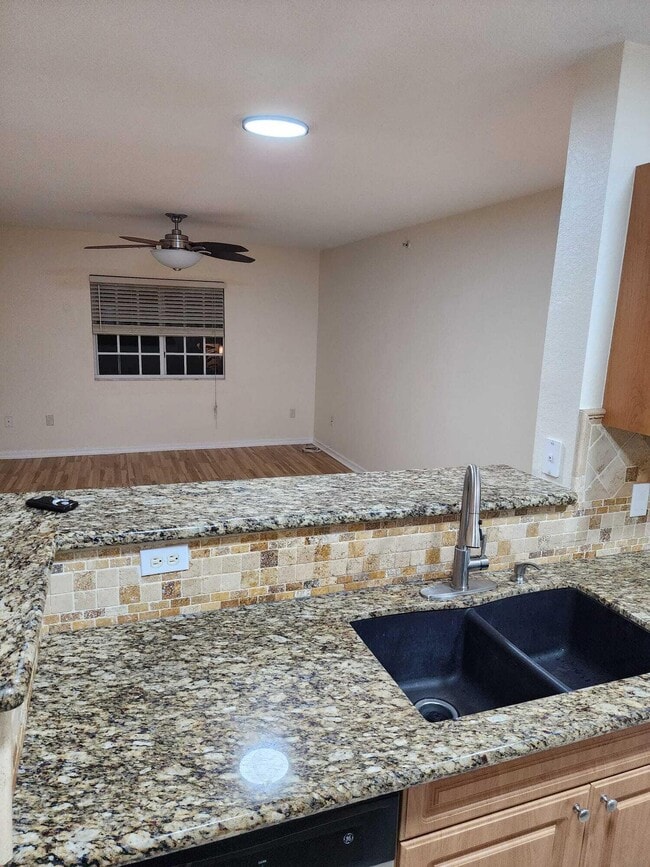 Building Photo - 6777 Heritage Grande