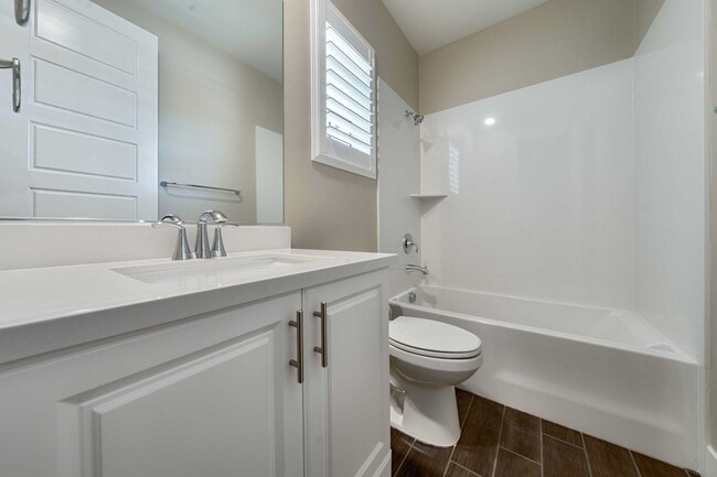 Building Photo - Folsom Ranch Gem – Newer 3BR Single-Story ...