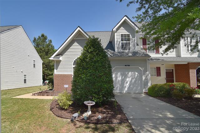 Building Photo - 3033 Des Prez Avenue