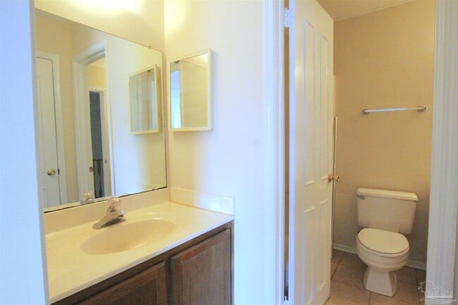 Building Photo - 3842 Belle Meade Ct