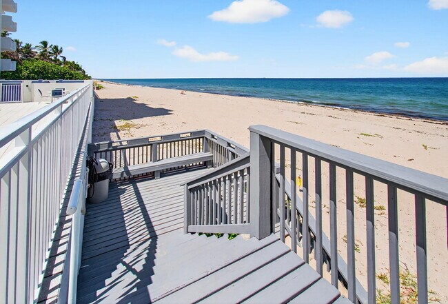 Building Photo - 4511 S Ocean Blvd