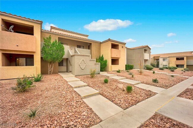 Building Photo - 3151 N Soaring Gulls Dr