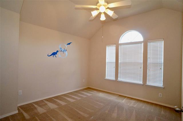 Building Photo - 9304 Clearview Dr